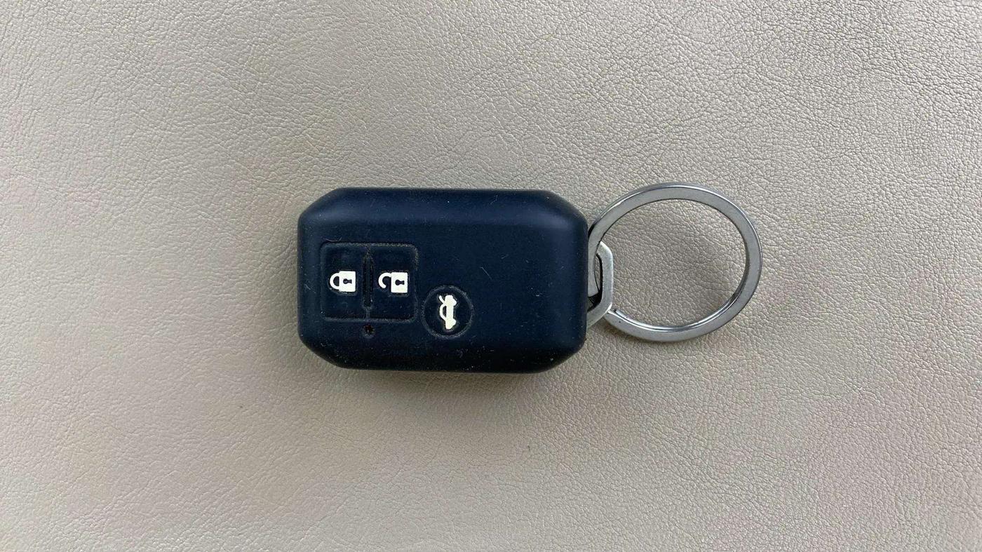 2023 Maruti Dzire ZXI, Petrol, Manual, 51,830 km, Key Close Up