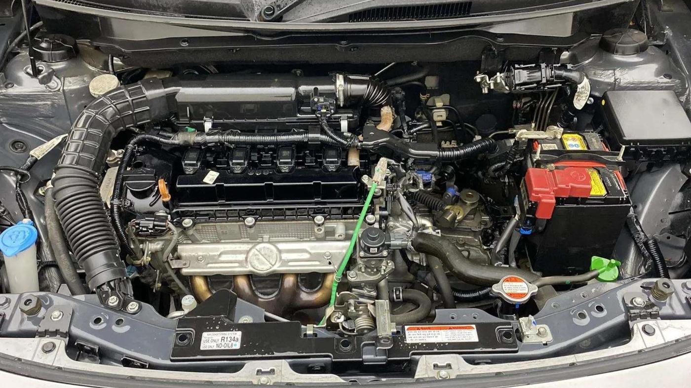 2023 Maruti Dzire ZXI, Petrol, Manual, 51,830 km, Engine View