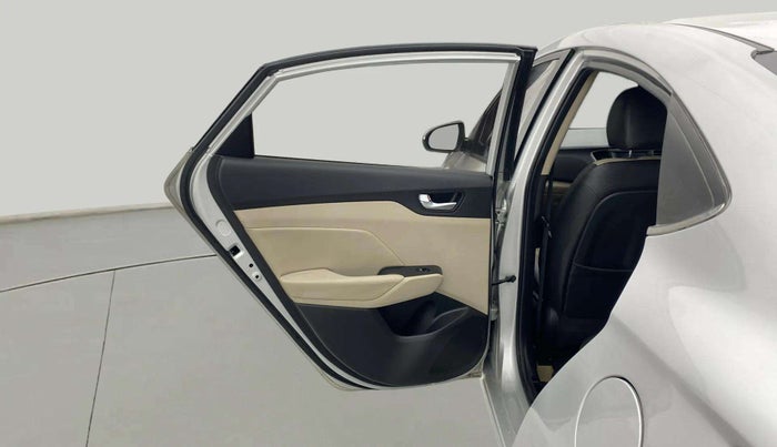 2018 Hyundai Verna 1.6 VTVT SX O, Petrol, Manual, 66,291 km, LHS Rear Door