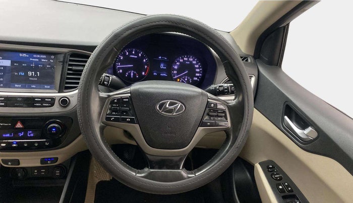 2018 Hyundai Verna 1.6 VTVT SX O, Petrol, Manual, 66,291 km, Steering Wheel Close Up