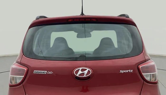 2018 Hyundai Grand i10 SPORTZ AT 1.2 KAPPA VTVT, Petrol, Automatic, 37,288 km, Rear Windshield