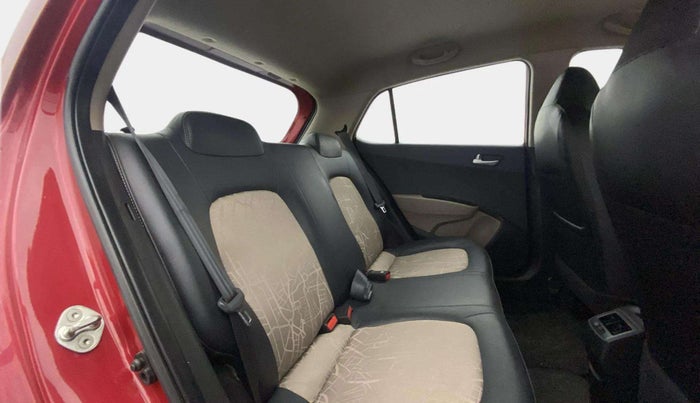 2018 Hyundai Grand i10 SPORTZ AT 1.2 KAPPA VTVT, Petrol, Automatic, 37,288 km, Right Side Rear Door Cabin