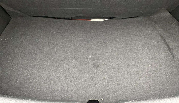 2018 Hyundai Grand i10 SPORTZ AT 1.2 KAPPA VTVT, Petrol, Automatic, 37,288 km, Boot Inside