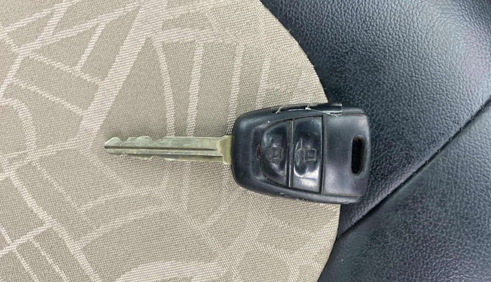 2018 Hyundai Grand i10 SPORTZ AT 1.2 KAPPA VTVT, Petrol, Automatic, 37,288 km, Key Close Up