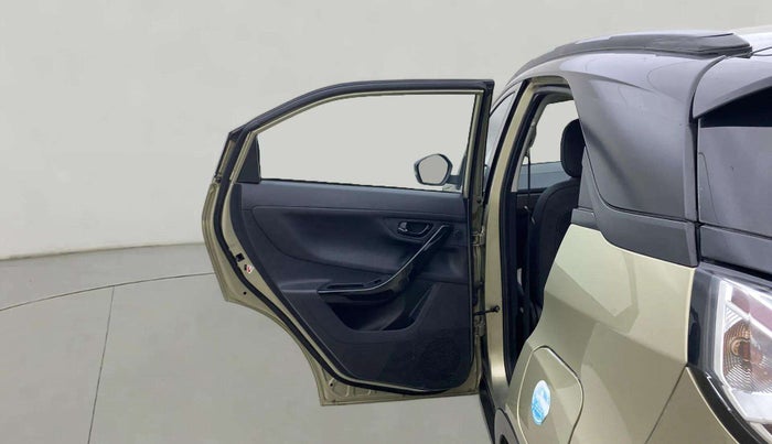 2022 Tata NEXON XZA PLUS (PREMIUM) KAZIRANGA PETROL, Petrol, Automatic, 27,027 km, LHS Rear Door
