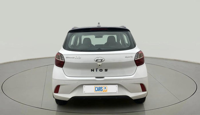 2021 Hyundai GRAND I10 NIOS SPORTZ AMT 1.2 KAPPA VTVT, Petrol, Automatic, 32,318 km, Back/Rear