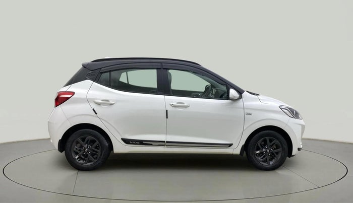 2021 Hyundai GRAND I10 NIOS SPORTZ AMT 1.2 KAPPA VTVT, Petrol, Automatic, 32,318 km, Right Side View