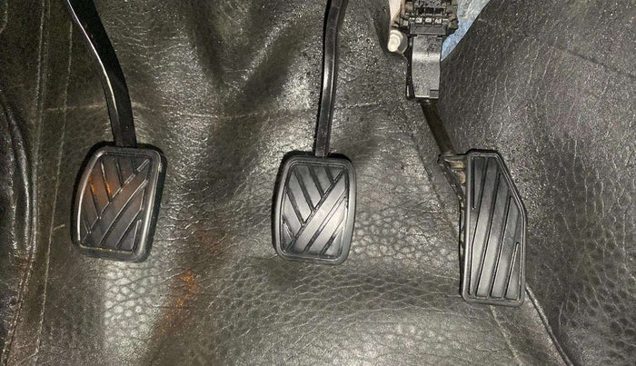2019 Maruti Baleno ZETA PETROL 1.2, CNG, Manual, 60,286 km, Pedals