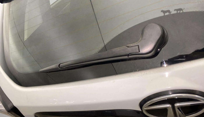 2022 Tata NEXON XZ PLUS PETROL, Petrol, Manual, 41,394 km, Rear Wiper