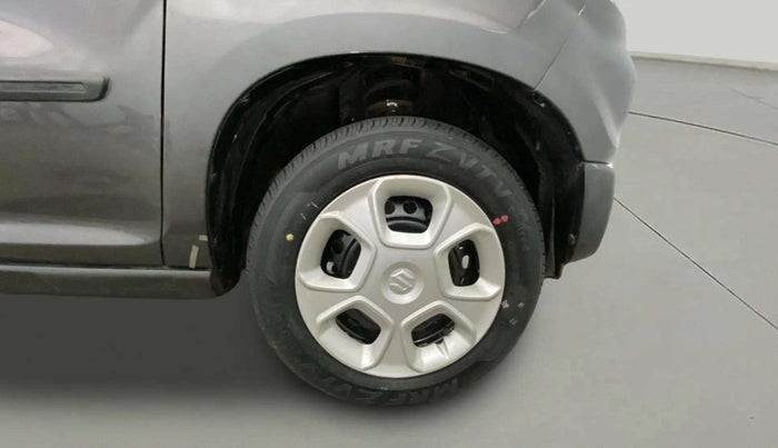 2020 Maruti S PRESSO VXI (O), Petrol, Manual, 9,936 km, Right Front Wheel