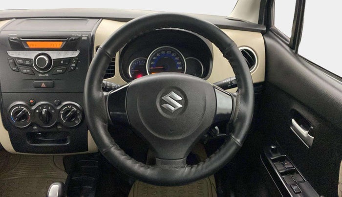 2017 Maruti Wagon R 1.0 VXI AMT, Petrol, Automatic, 45,535 km, Steering Wheel Close Up