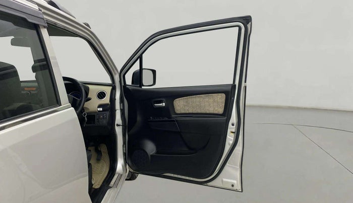 2017 Maruti Wagon R 1.0 VXI AMT, Petrol, Automatic, 45,535 km, RHS Front Door