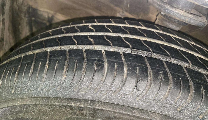 2021 Maruti S PRESSO VXI+, Petrol, Manual, 28,921 km, Left Front Tyre Tread