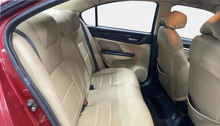 2022 Honda Amaze 1.2L I-VTEC VX CVT, Petrol, Automatic, 13,340 km, Right Side Rear Door Cabin