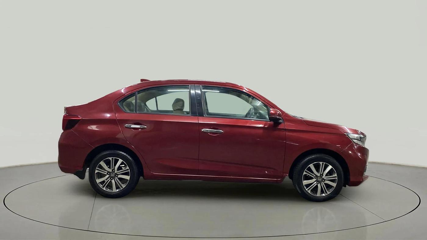 2022 Honda Amaze 1.2L I-VTEC VX CVT, Petrol, Automatic, 13,419 km, Right Side View
