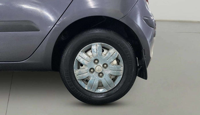 2014 Hyundai i10 MAGNA 1.1, Petrol, Manual, 28,531 km, Left Rear Wheel