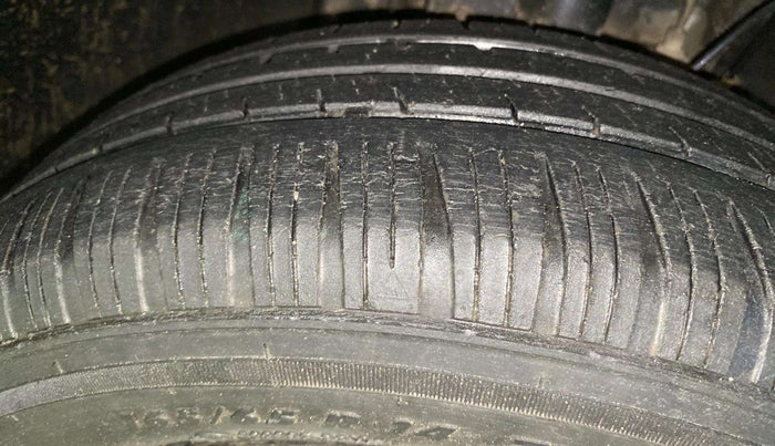 2022 Tata TIGOR XZ CNG, CNG, Manual, 61,943 km, Right Front Tyre Tread