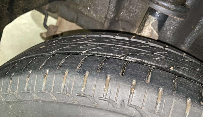 2022 Tata TIGOR XZ CNG, CNG, Manual, 61,943 km, Right Rear Tyre Tread