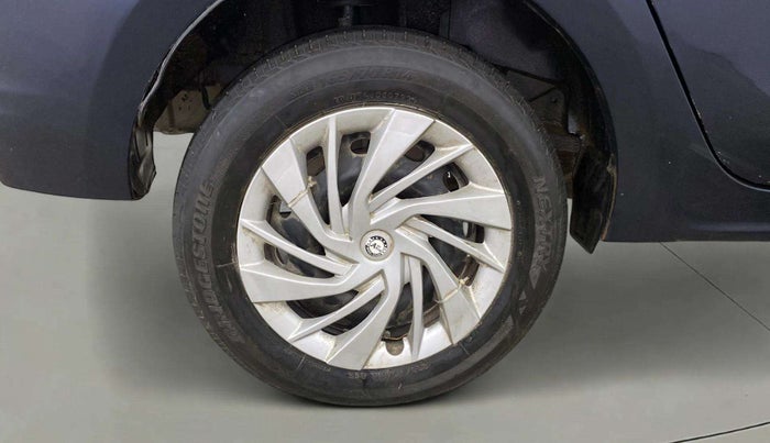 2022 Tata TIGOR XZ CNG, CNG, Manual, 61,943 km, Right Rear Wheel