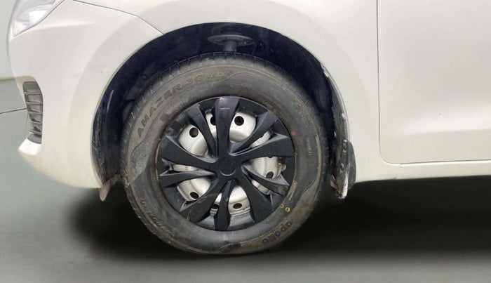 2018 Maruti Swift LXI, Petrol, Manual, 64,201 km, Left Front Wheel