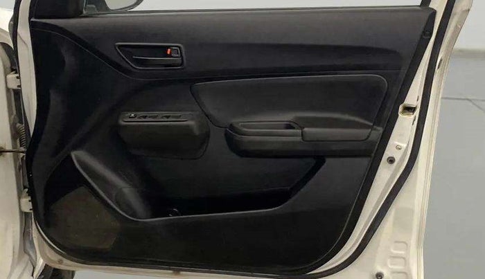 2018 Maruti Swift LXI, Petrol, Manual, 64,201 km, Driver Side Door Panels Control