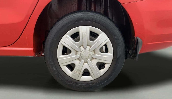 2013 Skoda Rapid 1.6 MPI ACTIVE, Petrol, Manual, 90,860 km, Left Rear Wheel