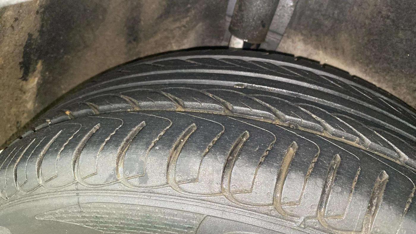 2021 Ford Ecosport TITANIUM + 1.5L PETROL AT, Petrol, Automatic, 18,122 km, Right Rear Tyre Tread
