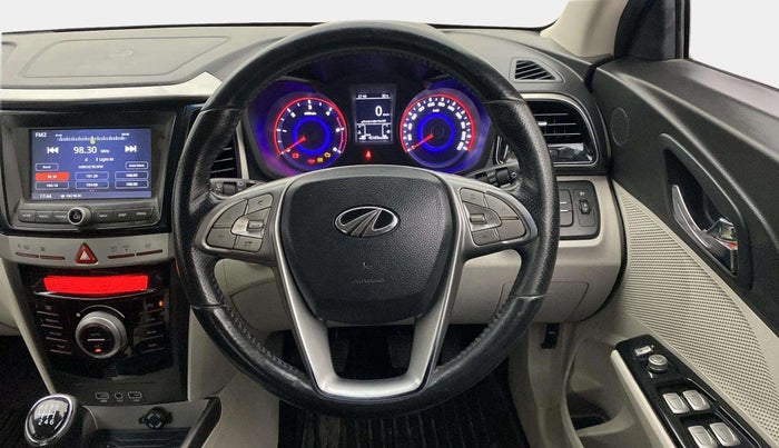 2019 Mahindra XUV300 W8 1.5 DIESEL, Diesel, Manual, 45,119 km, Steering Wheel Close Up