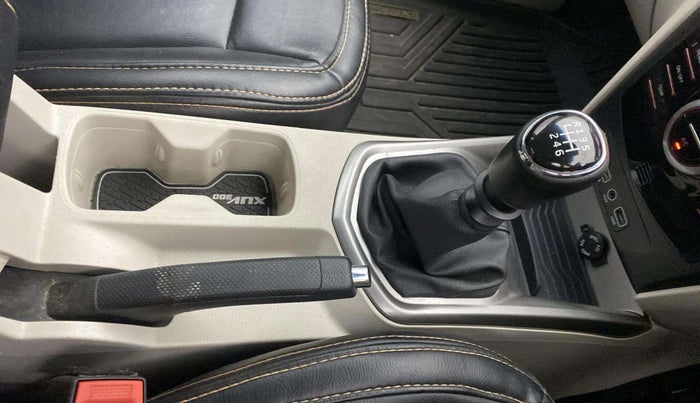 2019 Mahindra XUV300 W8 1.5 DIESEL, Diesel, Manual, 45,119 km, Gear Lever