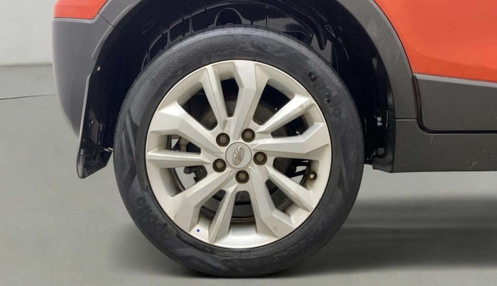 2019 Mahindra XUV300 W8 1.5 DIESEL, Diesel, Manual, 45,119 km, Right Rear Wheel