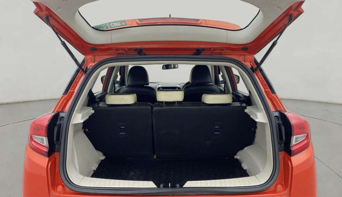 2019 Mahindra XUV300 W8 1.5 DIESEL, Diesel, Manual, 45,119 km, Boot Open Zoomed View
