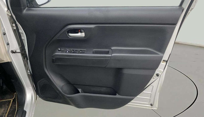 2023 Maruti New Wagon-R VXI 1.0, Petrol, Manual, 29,358 km, Driver Side Door Panels Control