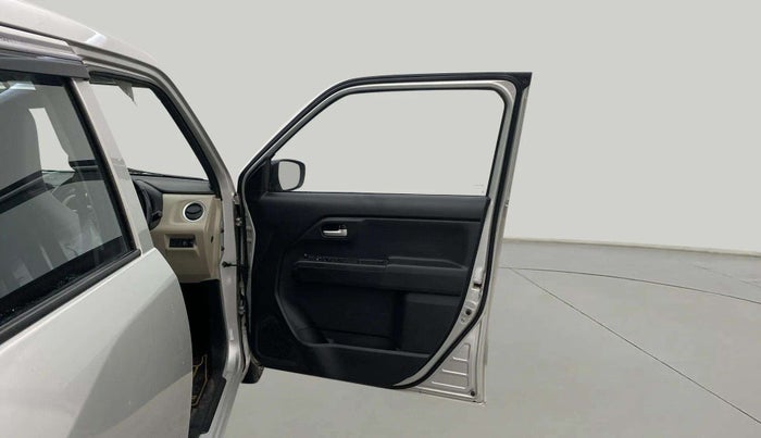 2023 Maruti New Wagon-R VXI 1.0, Petrol, Manual, 29,358 km, RHS Front Door