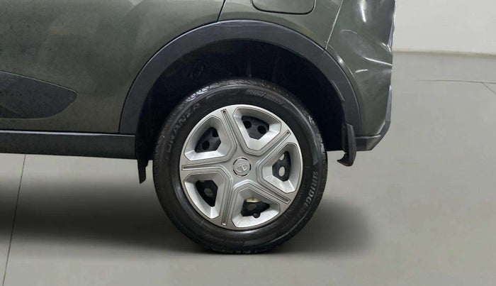 2021 Tata NEXON XM SUNROOF PETROL, Petrol, Manual, 18,720 km, Left Rear Wheel