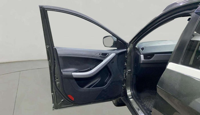 2021 Tata NEXON XM SUNROOF PETROL, Petrol, Manual, 18,720 km, LHS Front Door
