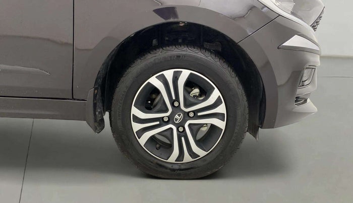 2023 Tata Tiago XTA PETROL, Petrol, Automatic, 1,632 km, Right Front Wheel