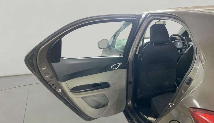 2018 Tata Tiago XZ PETROL, Petrol, Manual, 67,350 km, LHS Rear Door