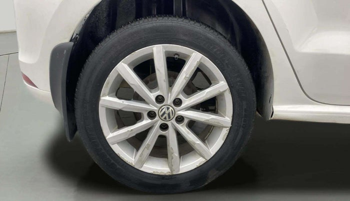 2018 Volkswagen Polo HIGHLINE PLUS 1.0 16 ALLOY, CNG, Manual, 43,183 km, Right Rear Wheel