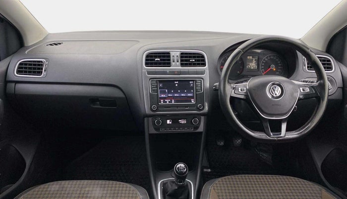 2018 Volkswagen Polo HIGHLINE PLUS 1.0 16 ALLOY, CNG, Manual, 43,183 km, Dashboard
