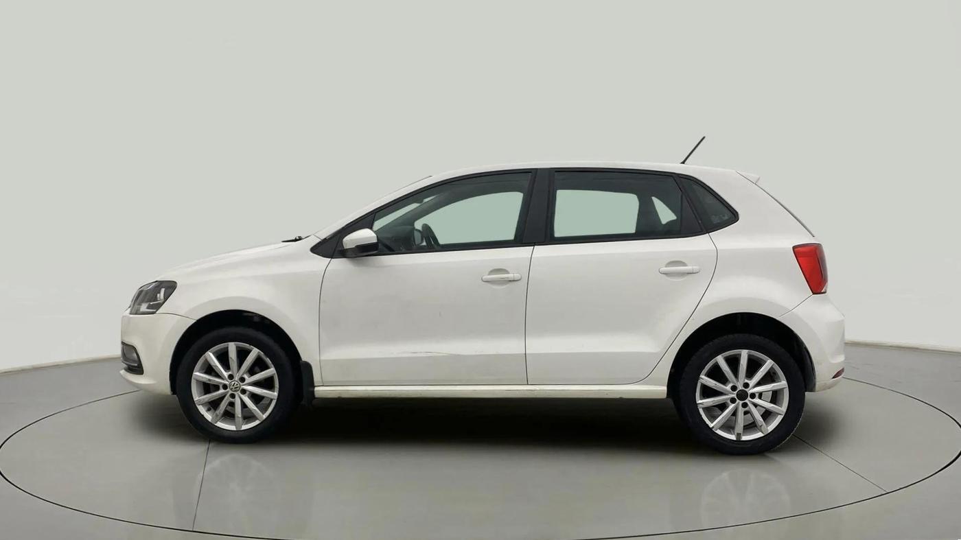 2018 Volkswagen Polo HIGHLINE PLUS 1.0 16 ALLOY, CNG, Manual, 43,183 km, Left Side