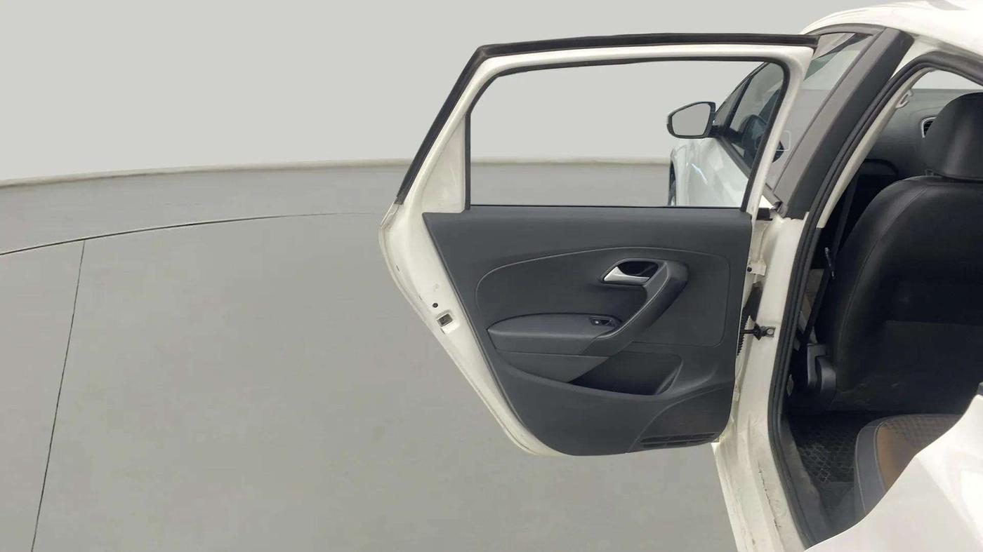 2018 Volkswagen Polo HIGHLINE PLUS 1.0 16 ALLOY, CNG, Manual, 43,183 km, LHS Rear Door