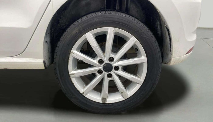 2018 Volkswagen Polo HIGHLINE PLUS 1.0 16 ALLOY, CNG, Manual, 43,183 km, Left Rear Wheel