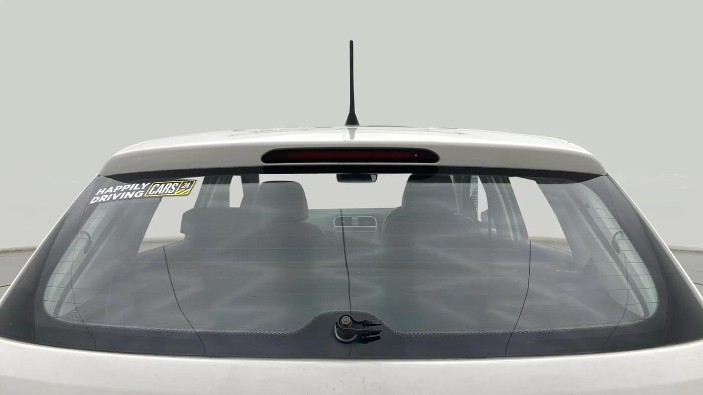 2018 Volkswagen Polo HIGHLINE PLUS 1.0 16 ALLOY, CNG, Manual, 43,183 km, Rear Windshield