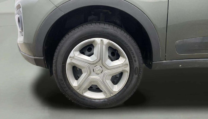 2023 Tata NEXON XM SUNROOF PETROL, Petrol, Manual, 12,956 km, Left Front Wheel