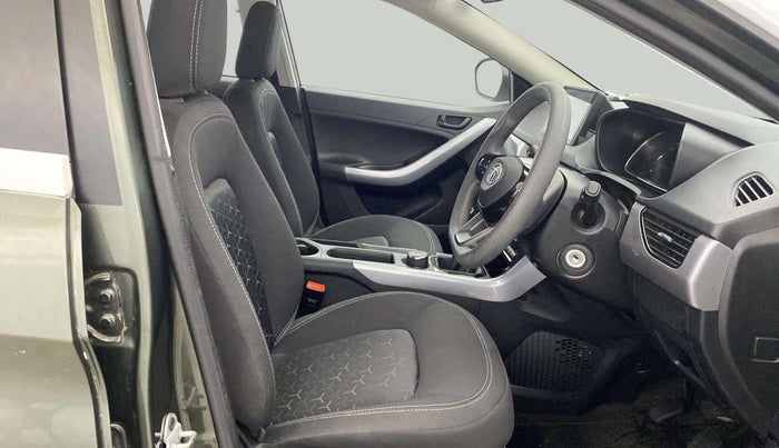 2023 Tata NEXON XM SUNROOF PETROL, Petrol, Manual, 12,956 km, Right Side Front Door Cabin