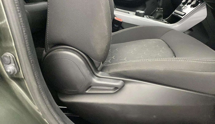 2023 Tata NEXON XM SUNROOF PETROL, Petrol, Manual, 12,956 km, Driver Side Adjustment Panel