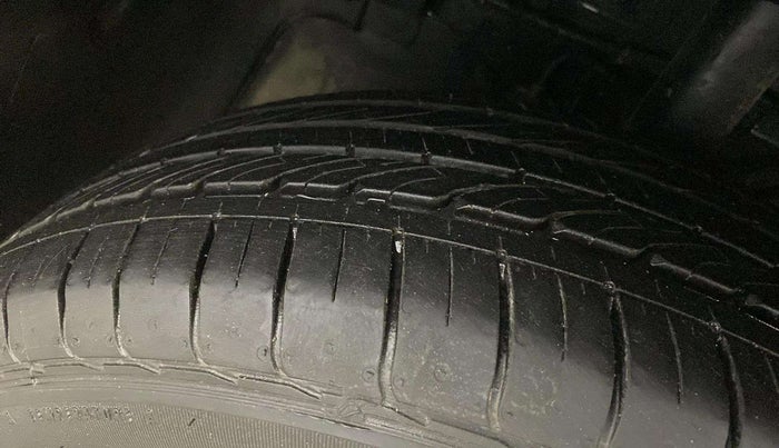 2023 Tata NEXON XM SUNROOF PETROL, Petrol, Manual, 12,956 km, Left Front Tyre Tread
