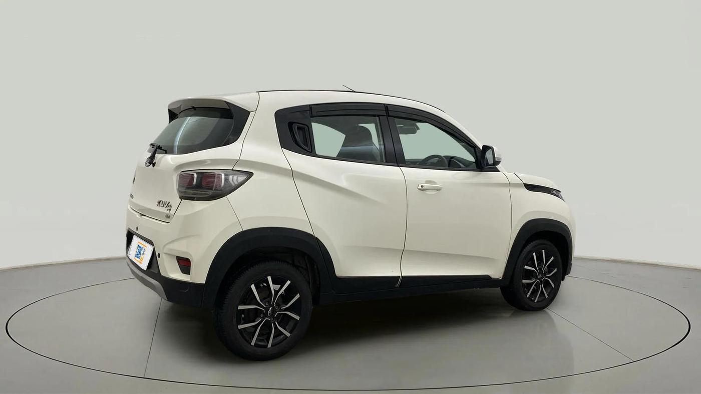 2018 Mahindra KUV 100 NXT K8 P 6 STR, Petrol, Manual, 31,210 km, Right Back Diagonal