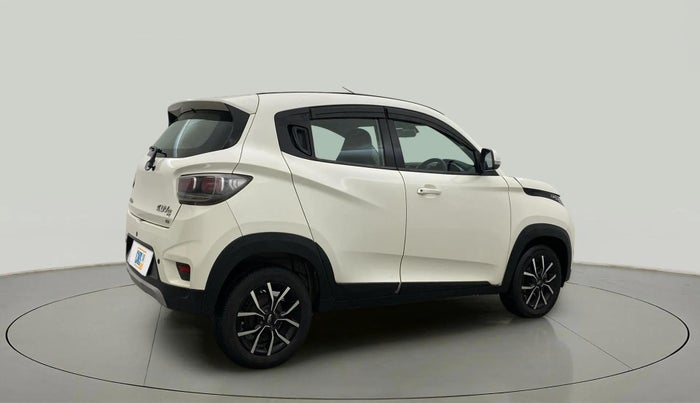 2018 Mahindra KUV 100 NXT K8 P 6 STR, Petrol, Manual, 31,210 km, Right Back Diagonal