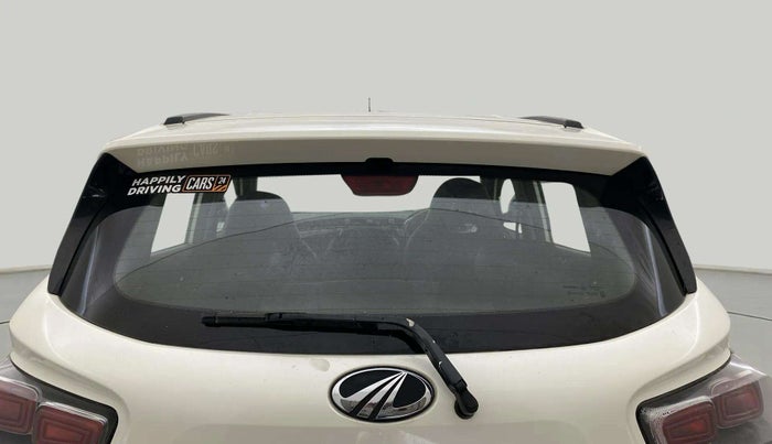 2018 Mahindra KUV 100 NXT K8 P 6 STR, Petrol, Manual, 31,210 km, Rear Windshield